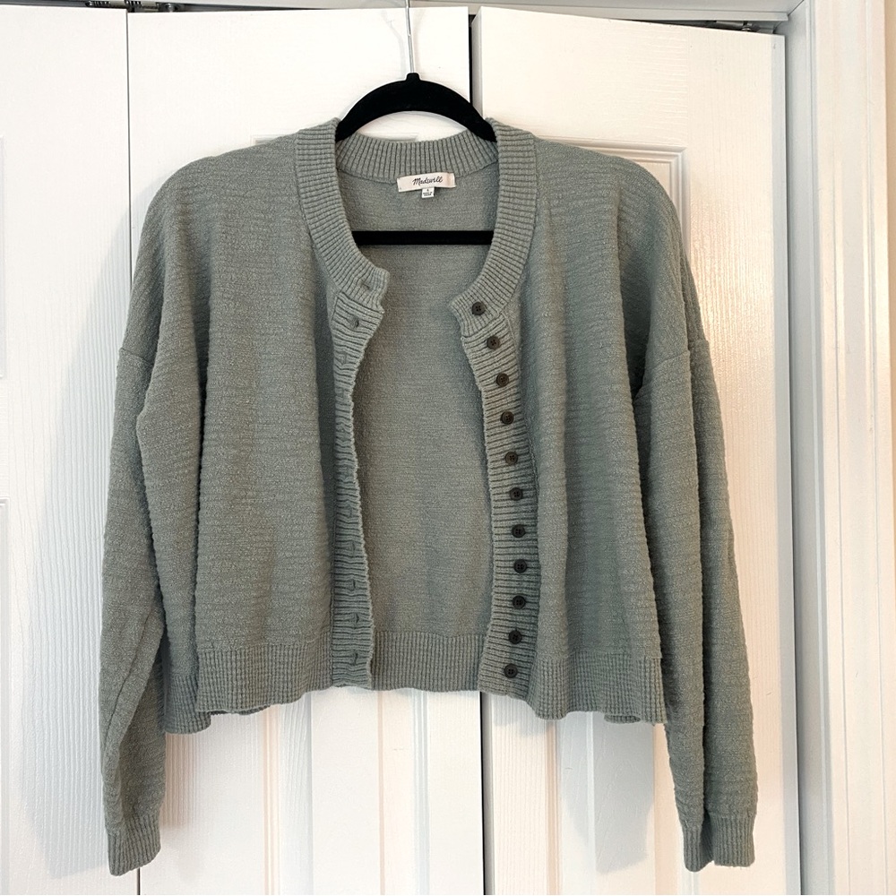 Cute Cropped Relaxed Sweater